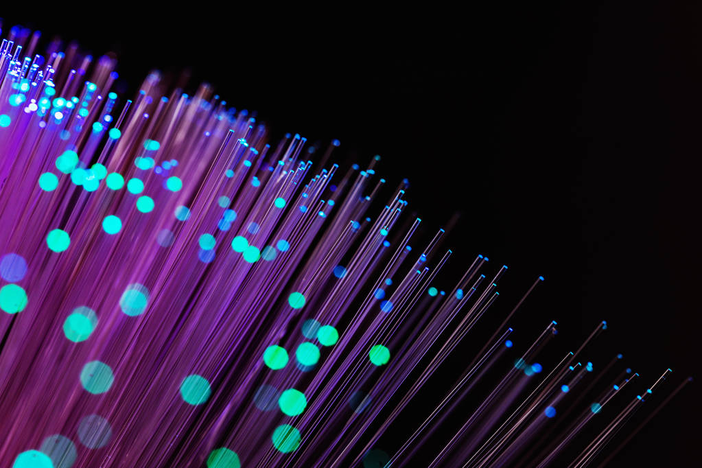 基金经理的投资风格、市场环境的变化都可能影响基金的表现