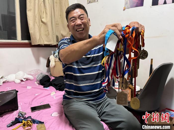 巴黎奥运：巩立姣用24年书写10秒的热爱与坚持的