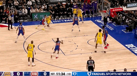 湖人九连胜终结被活塞双杀 东契奇32分难救主