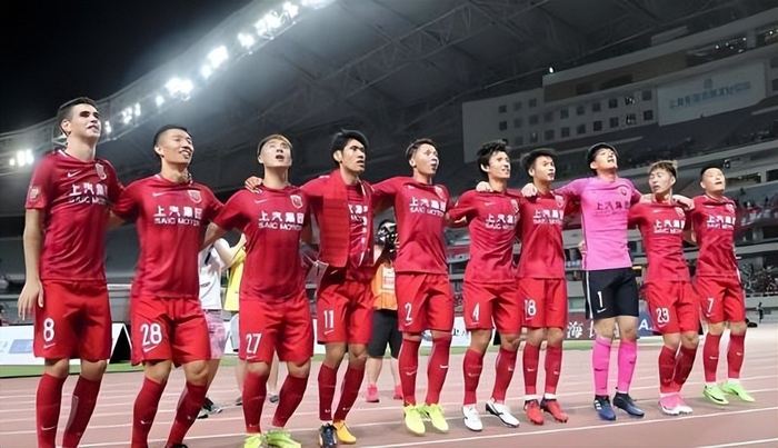 莱昂纳多破门助上港力克云南玉昆 魏震渐入佳境