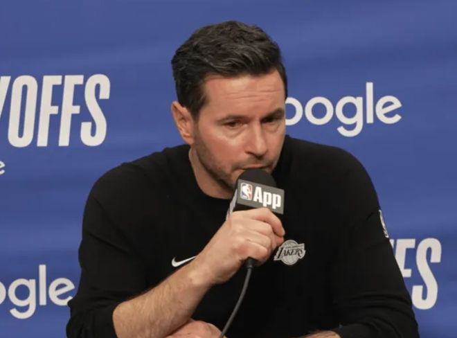 卢克-肯纳德季后赛首秀创多项纪录 成为历史三分